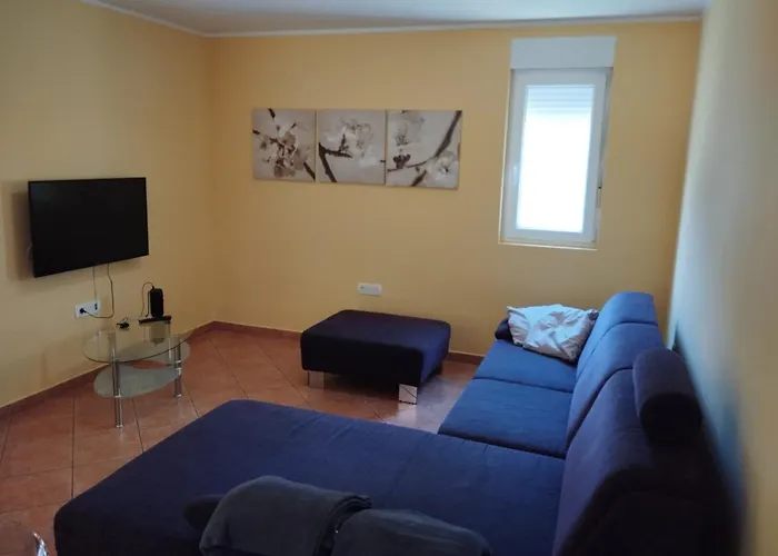 Majer * Ουμάγκ